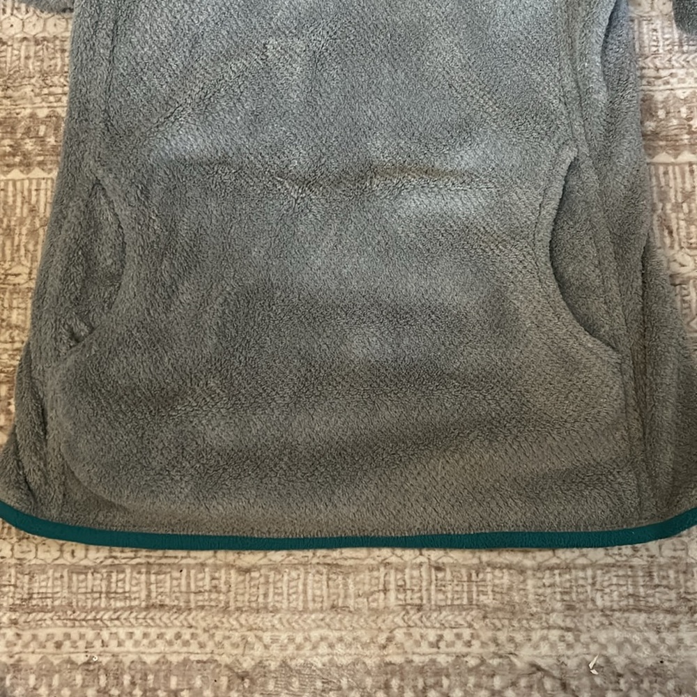 Patagonia fleece quarter zip with snaps and pockets - Picture 2 of 4